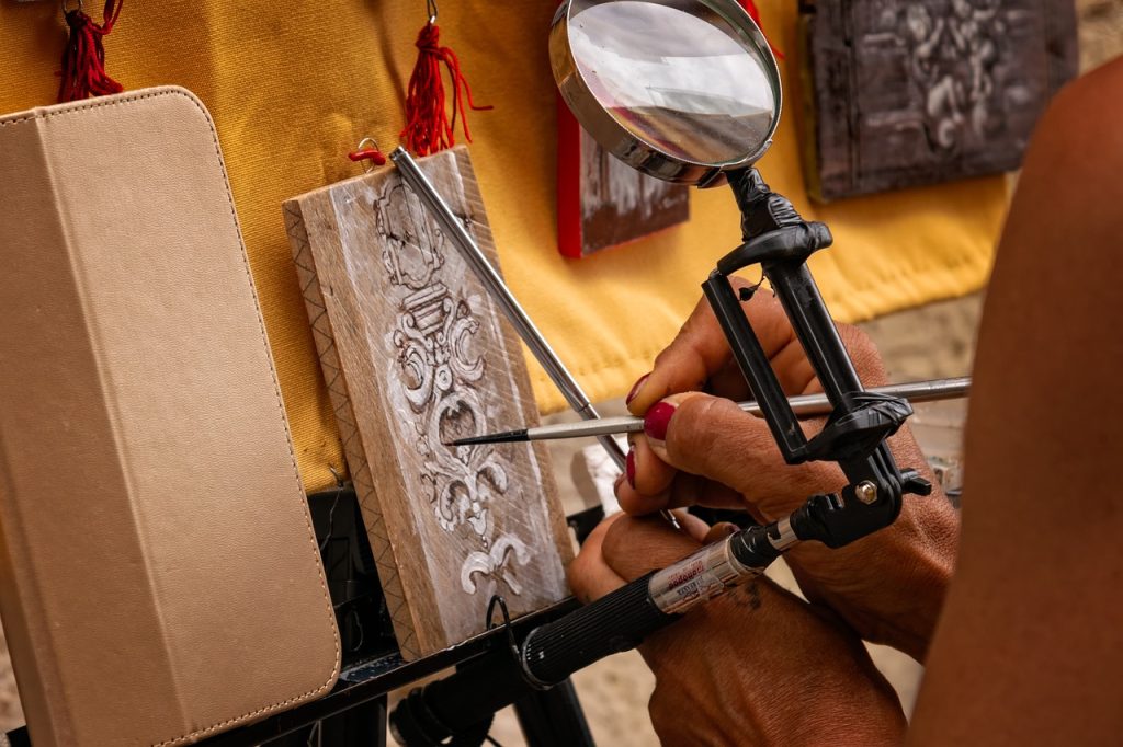 craft, art, to paint-3492824.jpg